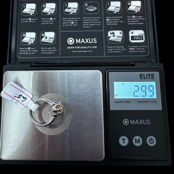 Beautiful Mandarin Garnet Solid Sterling Silver Ring - Picture 11 of 13